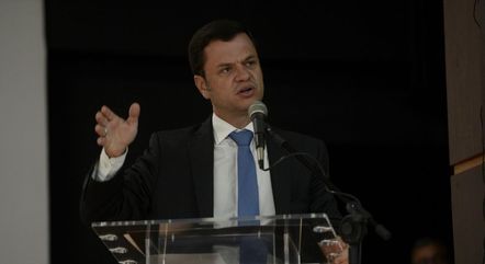 Moraes manda defesa de Torres explicar entrega de senhas inválidas