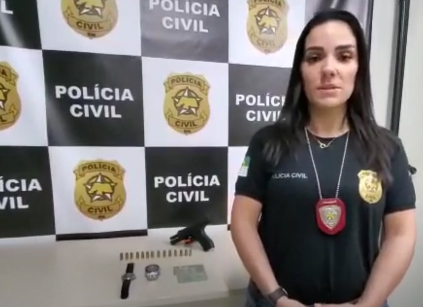 VÍDEO: Polícia prende "especialista" no arrombamento de carros em Lagoa Nova