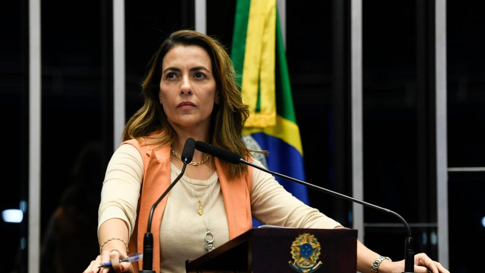 Senadora Soraya Thronicke é internada na UTI após crise alérgica, em Brasília