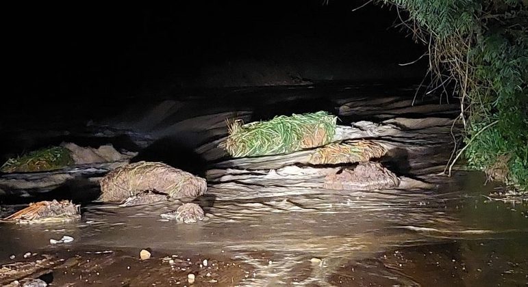 Tragédia: Barragem se rompe e moradores deixam casas na Bahia