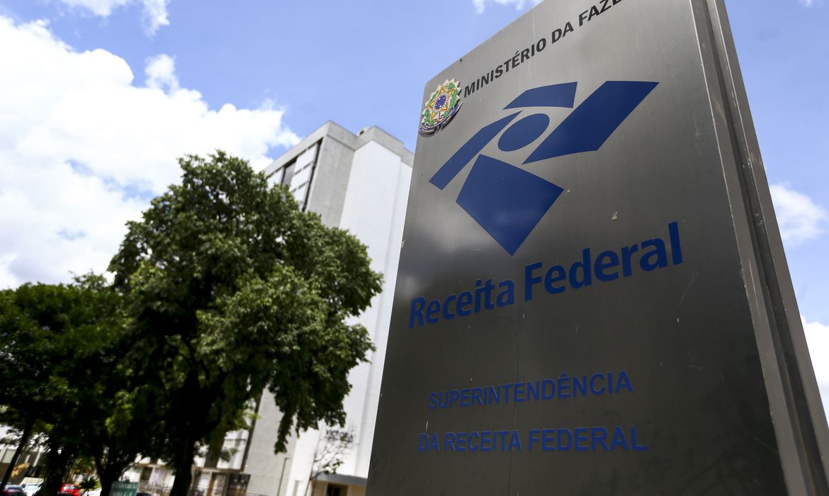 Concurso público para Receita Federal é autorizado em publicação no DOU