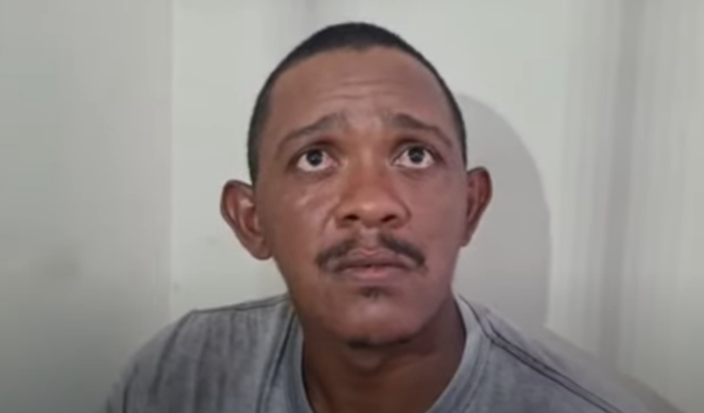 [VÍDEO] Com tornozeleira, homem preso suspeito de estuprar e matar mulher na Grande Natal nega ter cometido crime