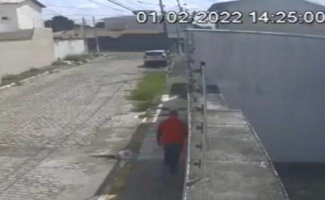 [VÍDEO] Família vive momentos de terror com criminosos na zona Sul de Natal