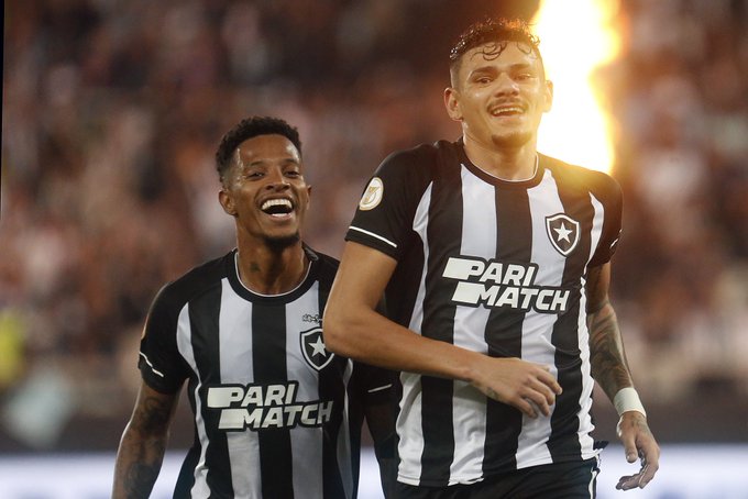 Curtinhas: e Wallyson? América salva, jogo grande, Botafogo líder e mais