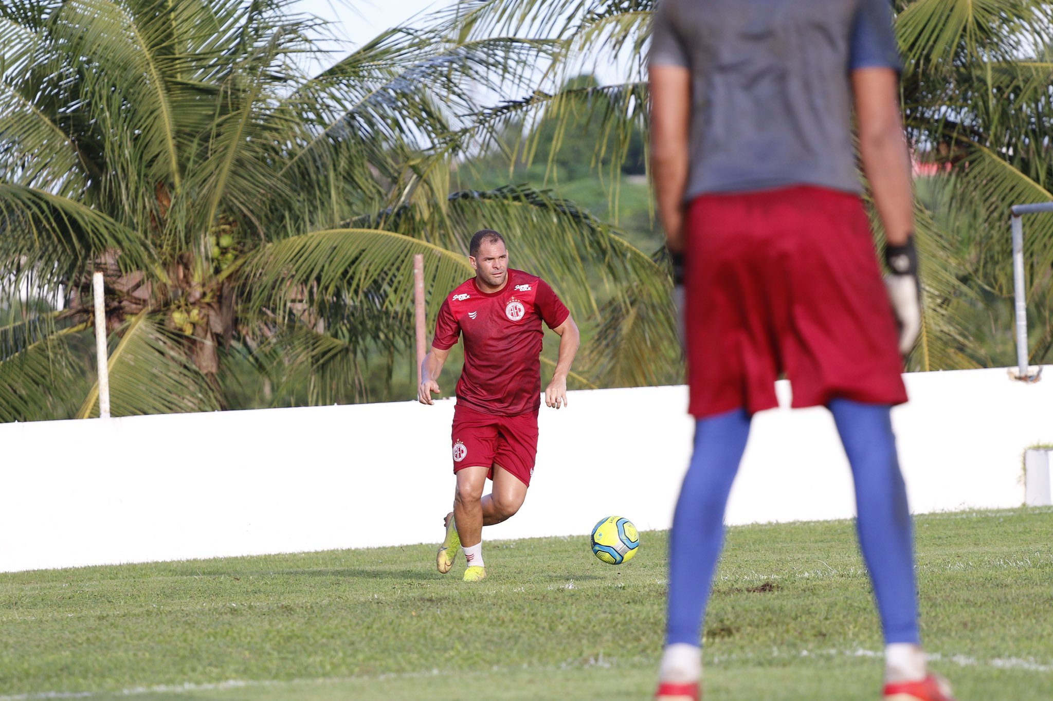 Zé Eduardo e Wallace Pernambucano podem atuar juntos?