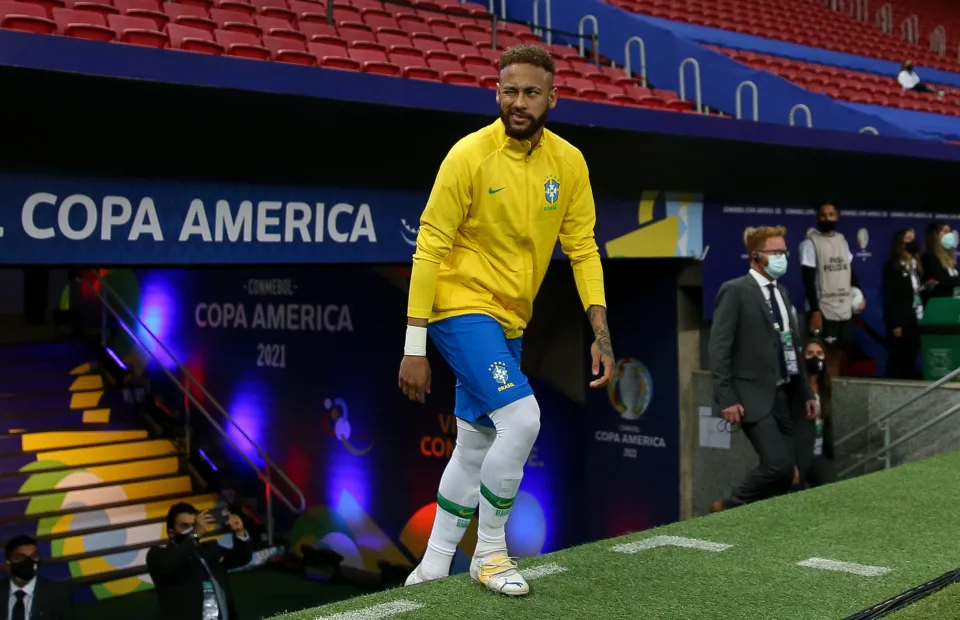 Apoio de Neymar a Bolsonaro irrita a cúpula da CBF às vésperas da Copa do Mundo