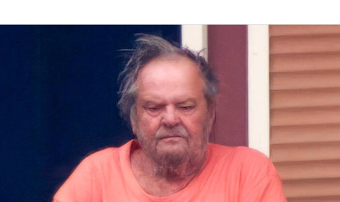 Ator Jack Nicholson surge irreconhecível após quase dois anos de reclusão