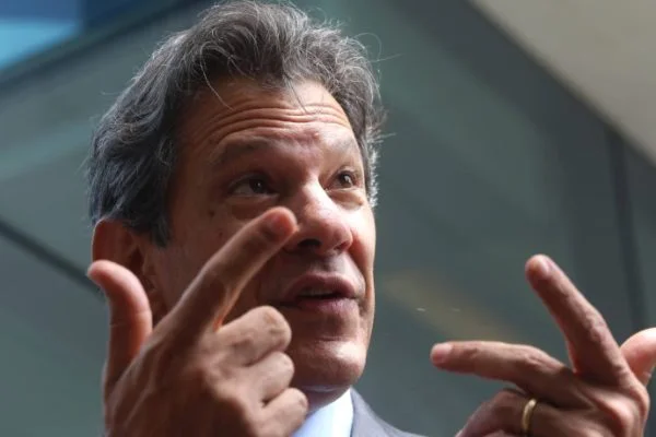 Após críticas de Lula, Haddad elogia ata do Copom: “Mais amigável”