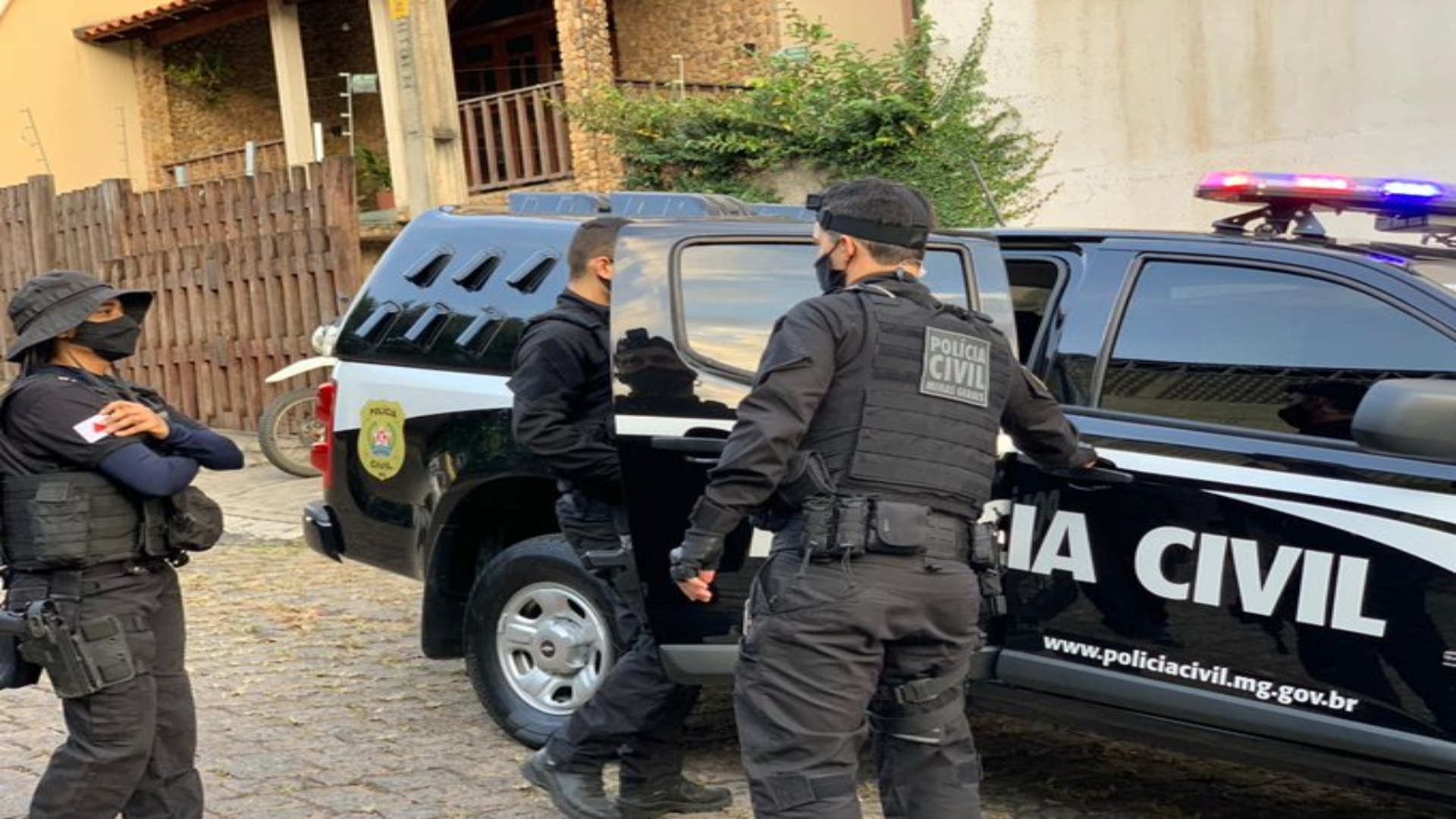 Polícia Civil prende 12 integrantes do ‘tribunal do crime’