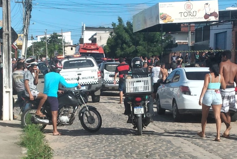 [VÍDEO] TARDE SANGRENTA: Bandidos se passam por policiais para matar três pessoas em Natal