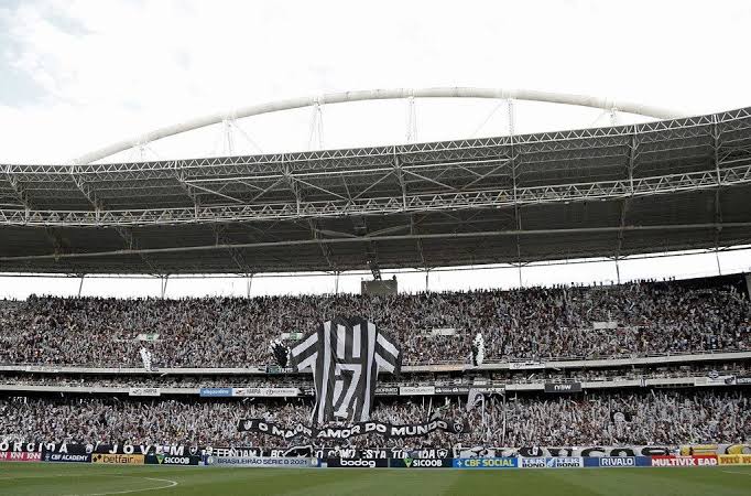 Botafogo está prestes a seguir rumo do Cruzeiro e ser vendido