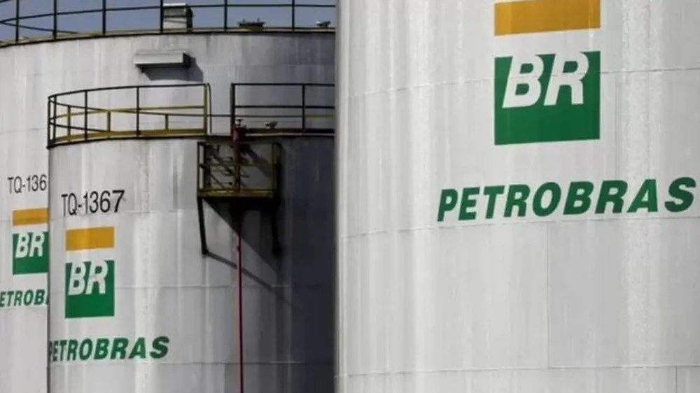 Petrobras alcança maior lucro de sua história e pagará dividendo recorde