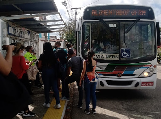 STTU culpa redução de passageiros em Natal por cobrança no circular da UFRN