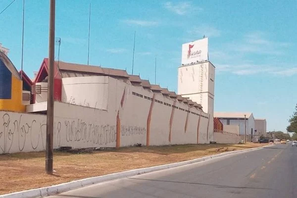 Jovem que atirou dentro de motel acusa coronel da PM de tentar estupra-lo