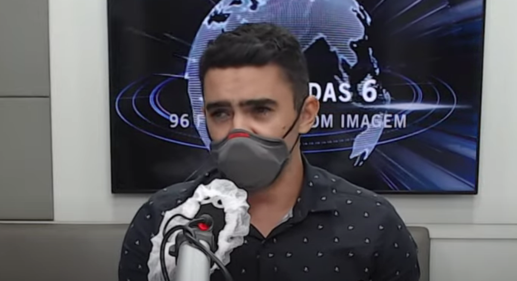 [VÍDEO] "Boi preto conhece boi preto", afirma Dinarte ao comentar sexualidade de Bolsonaro