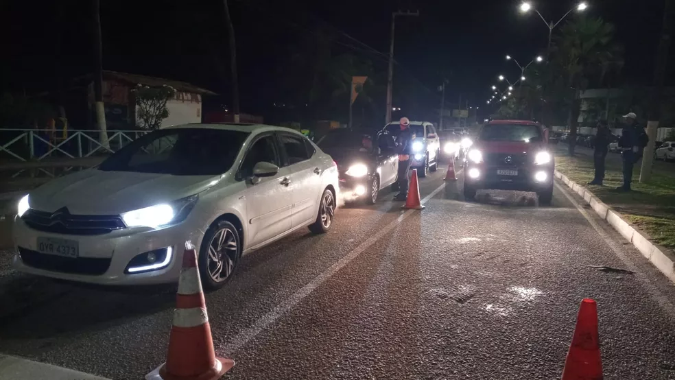 Lei Seca: Mais de 50 motoristas são autuados por dirigirem bêbados em praias do RN