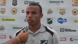 ABC nega acerto com jogadores do futebol paulista e retorno de lateral