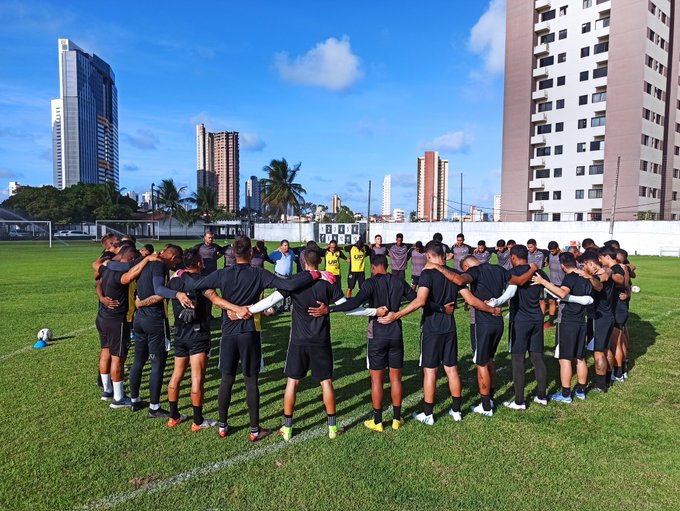 Curtinhas: time do ABC,  América ainda vai contratar, Diá homenageado e mais