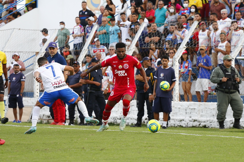 América continua enfrentando problemas de contusão