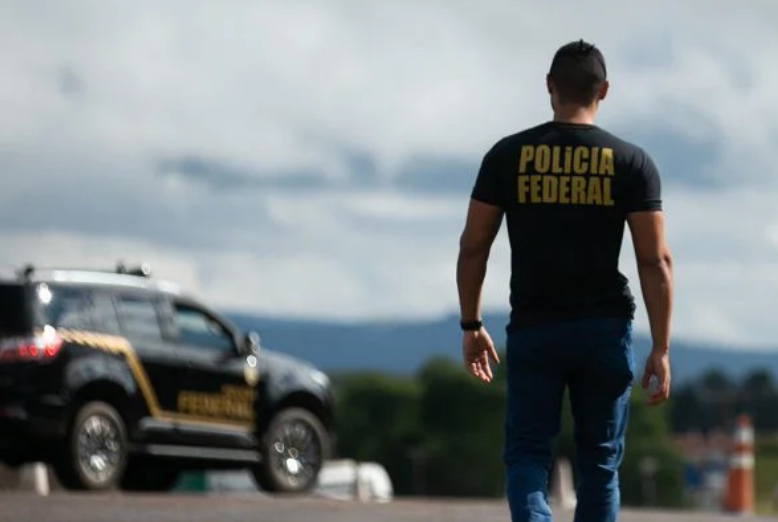 Polícia Federal fará segurança de aeroporto para chegada de Bolsonaro