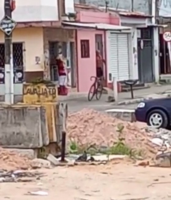 Obra na Jerônimo Câmara completa seis meses parada e sem perspectivas