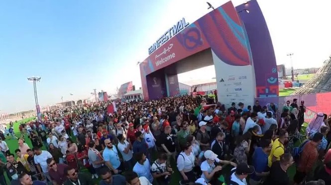 Evento de abertura da Copa do Mundo no Catar é marcado por confusão