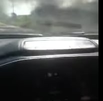 [VÍDEO] Carro pega fogo e fica totalmente destruído na Rota do Sol