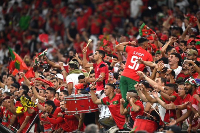 França joga menos, mas elimina Inglaterra; Marrocos segue fazendo história