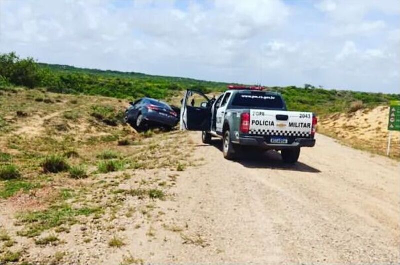 Bandidos atiram em viatura, são perseguidos e quase capotam veículo no RN