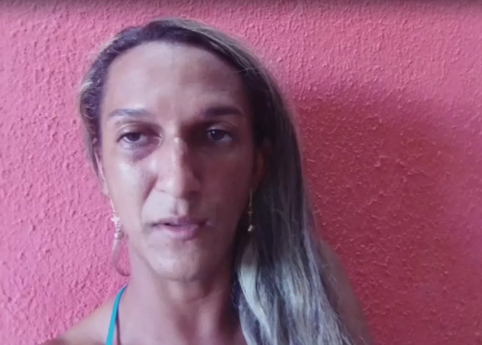 Trans agredida no trabalho comenta prisão de agressor: "Só quero que justiça seja feita"