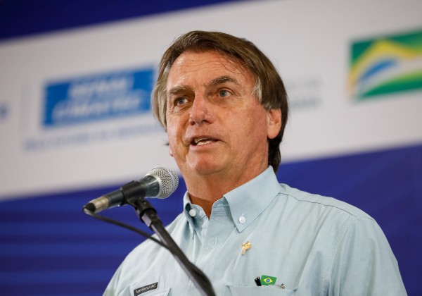 Bolsonaro não confirma presença em nenhum debate eleitoral deste ano