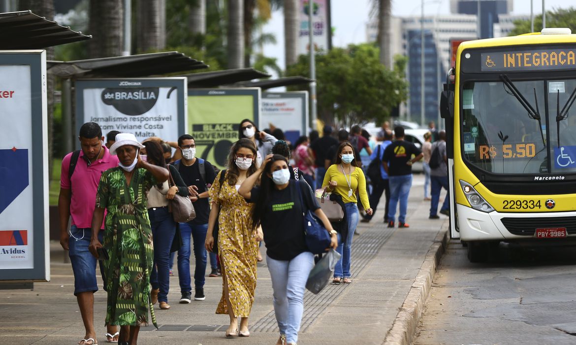 Covid-19 corresponde a 60% dos casos de Síndrome Respiratória Aguda