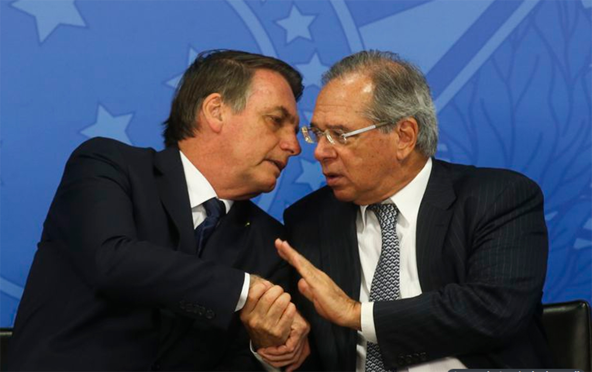 Bolsonaro garante permanência de Paulo Guedes: "Vamos sair juntos"