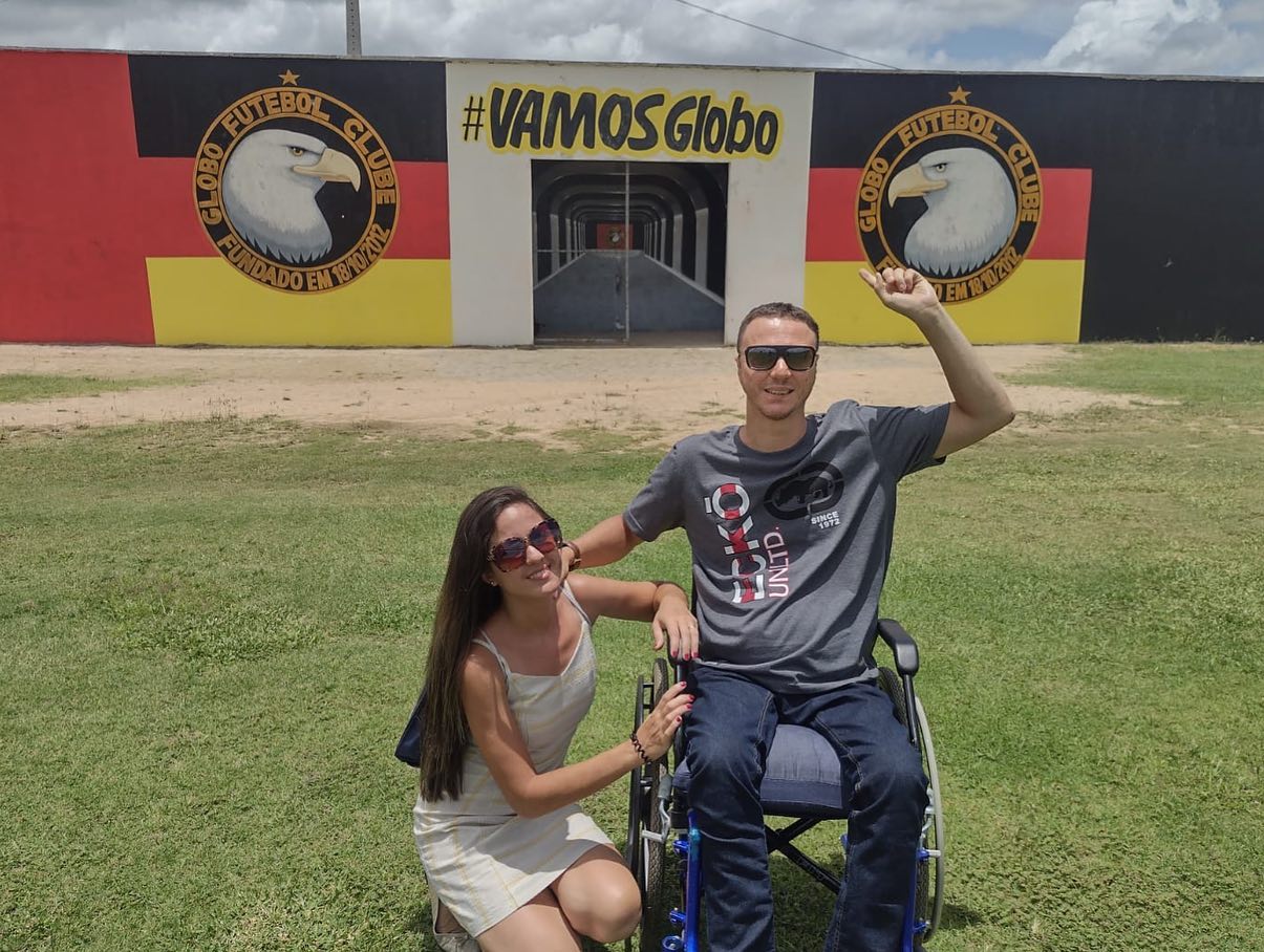 "Caçadores de estádios de futebol" visitam o Globo FC