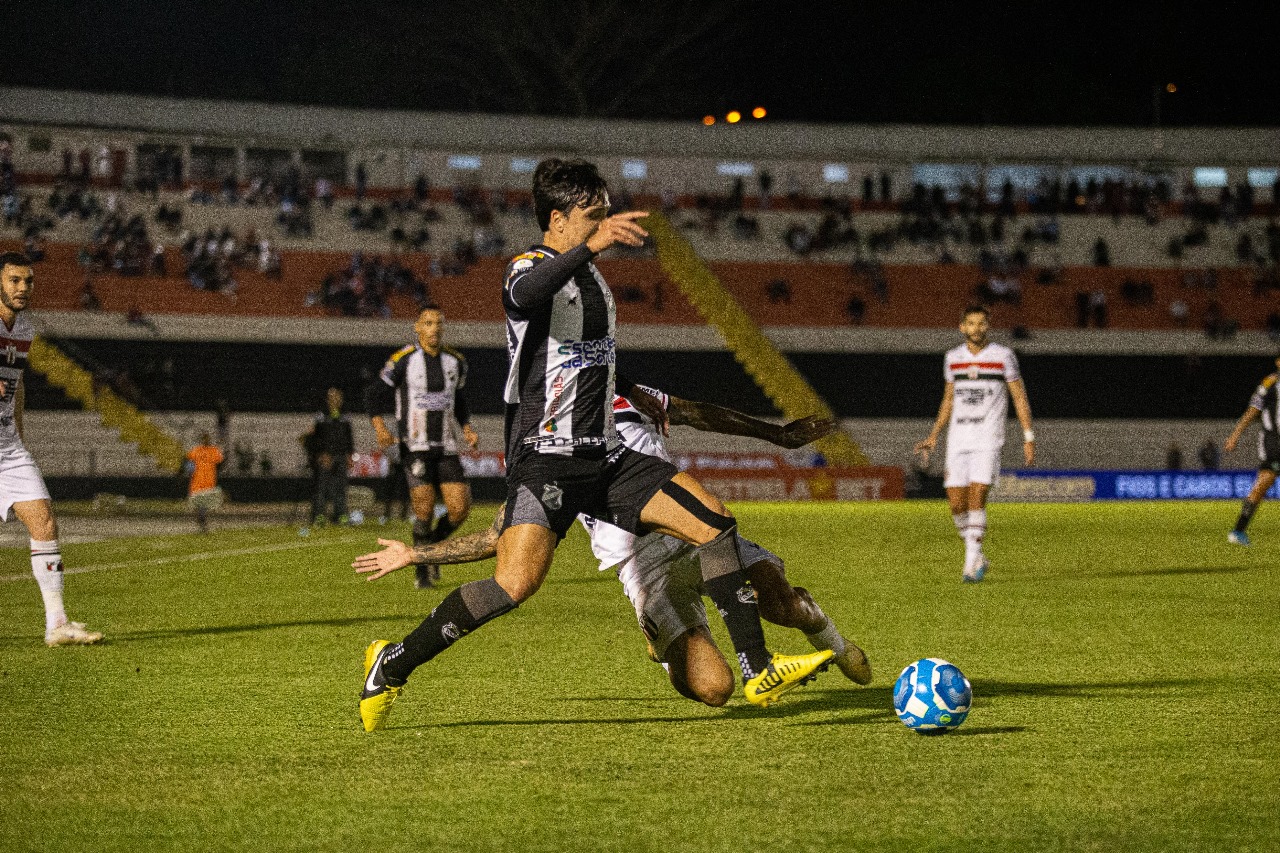 ABC empata com Botafogo de SP e chega a 10 jogos sem vitória