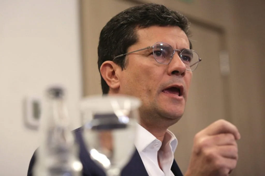 Em pronunciamento, Sérgio Moro que tenha desistido de disputar Presidência da República