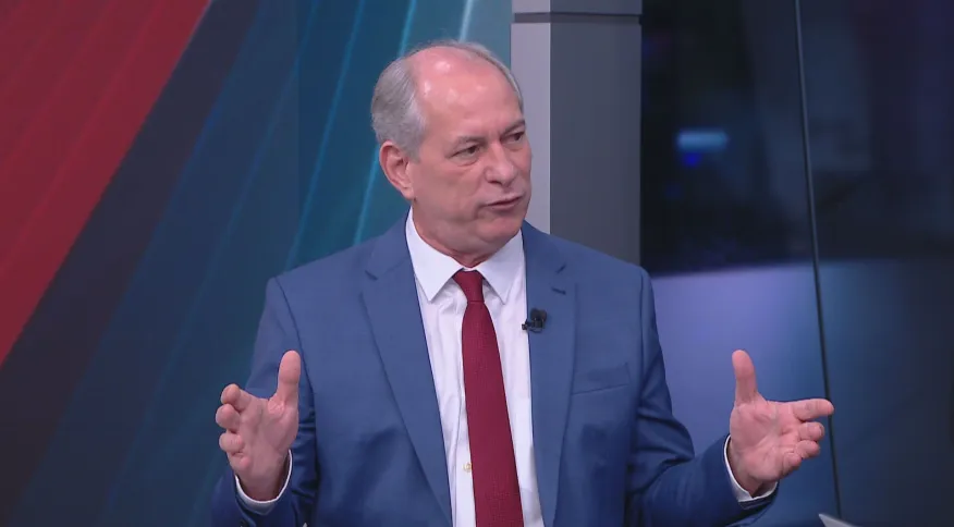 “Nunca vi o Lula tão enfraquecido e debilitado psicologicamente”, diz Ciro Gomes