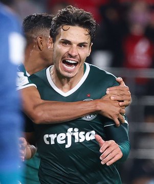 Palmeiras faz jogo comum, sem brilho, mas o suficiente para  vencer o Al Ahly