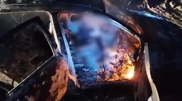 Corpo é encontrado dentro de carro incendiado no interior do estado