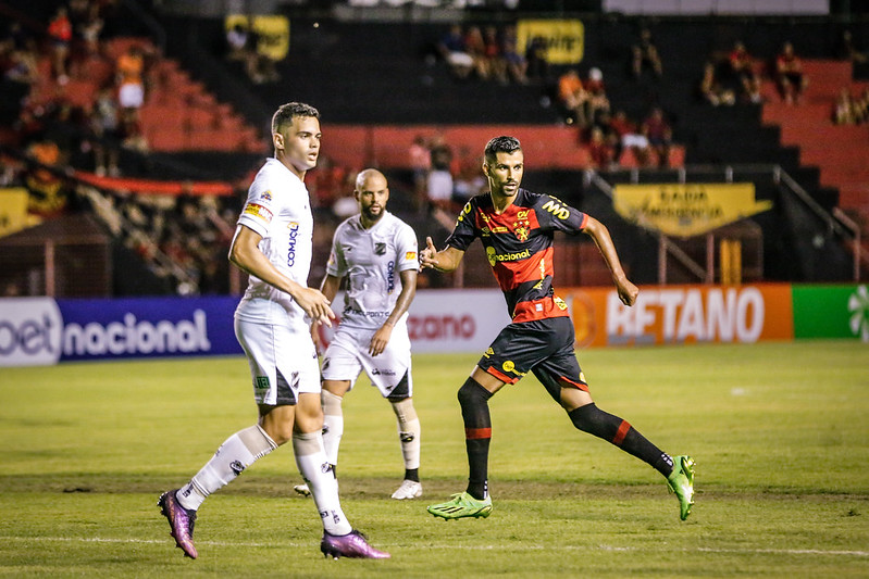 Curtinhas:  escalação do ABC, respeito do Sport, arbitragem das semifinais, Moccelin no Londrina e mais