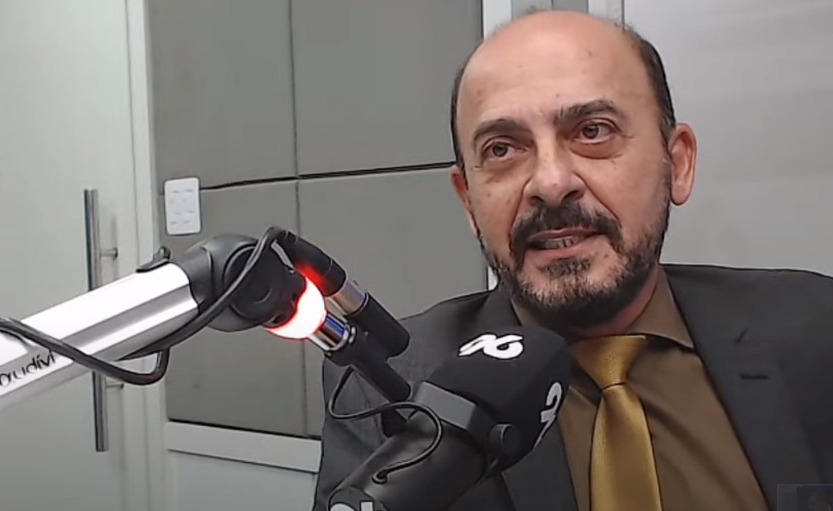 [VIDEO] Antenor: "Eles que têm que explicar decisão sobre aliança, porque Fátima não vai mudar programa de governo"