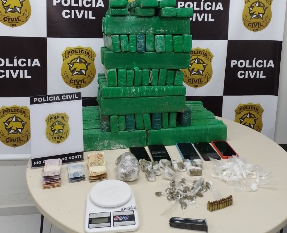 Polícia Civil encontra bunker com 70 kg de maconha no RN