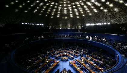 Menos da metade dos senadores em fim de mandato tenta a reeleição em 2022