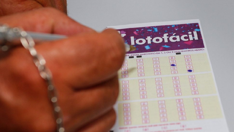 Mossoroenses fazem "bolão" e vencem prêmio de R$ 4,4 milhões na loteria