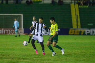 Atuações; em partida sem gols, o goleiro Pedro Paulo foi o melhor em Erechim