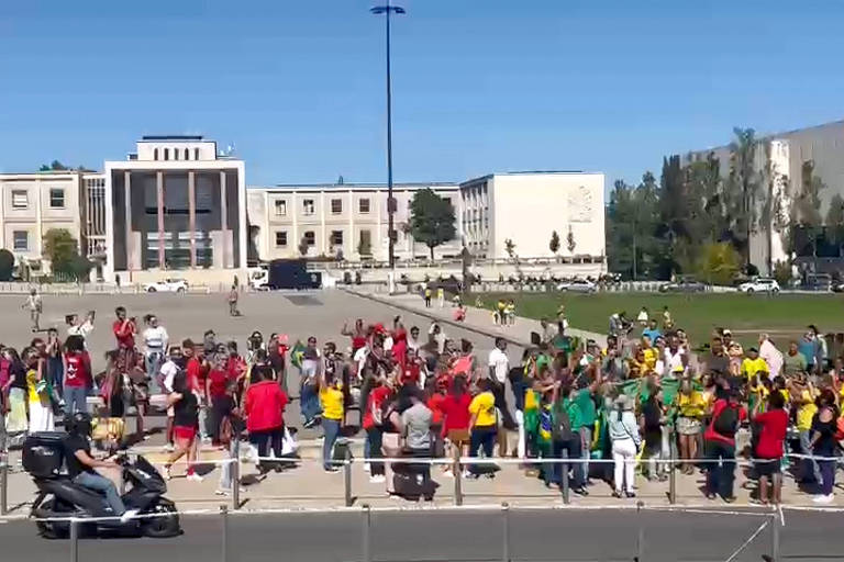 Brasileira relata filas de 5 horas durante votação em Lisboa