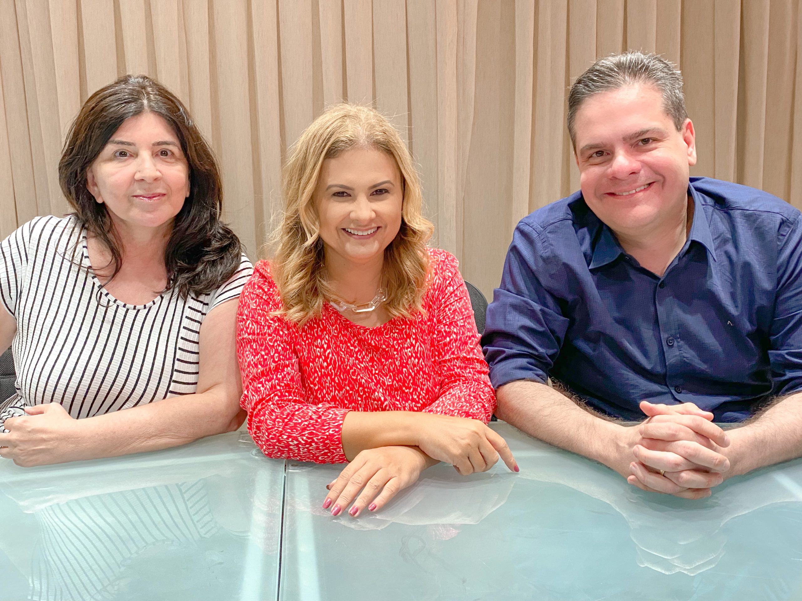 Gustavo Negreiros, Thaisa Galvão e Micarla de Sousa na TV Ponta Negra