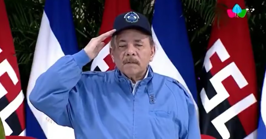 Ditador proíbe procissões na Nicarágua