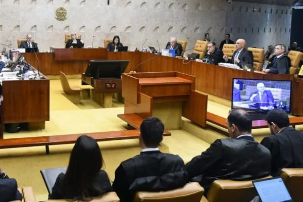 STF permite “quebrar” decisões judiciais definitivas sobre tributos