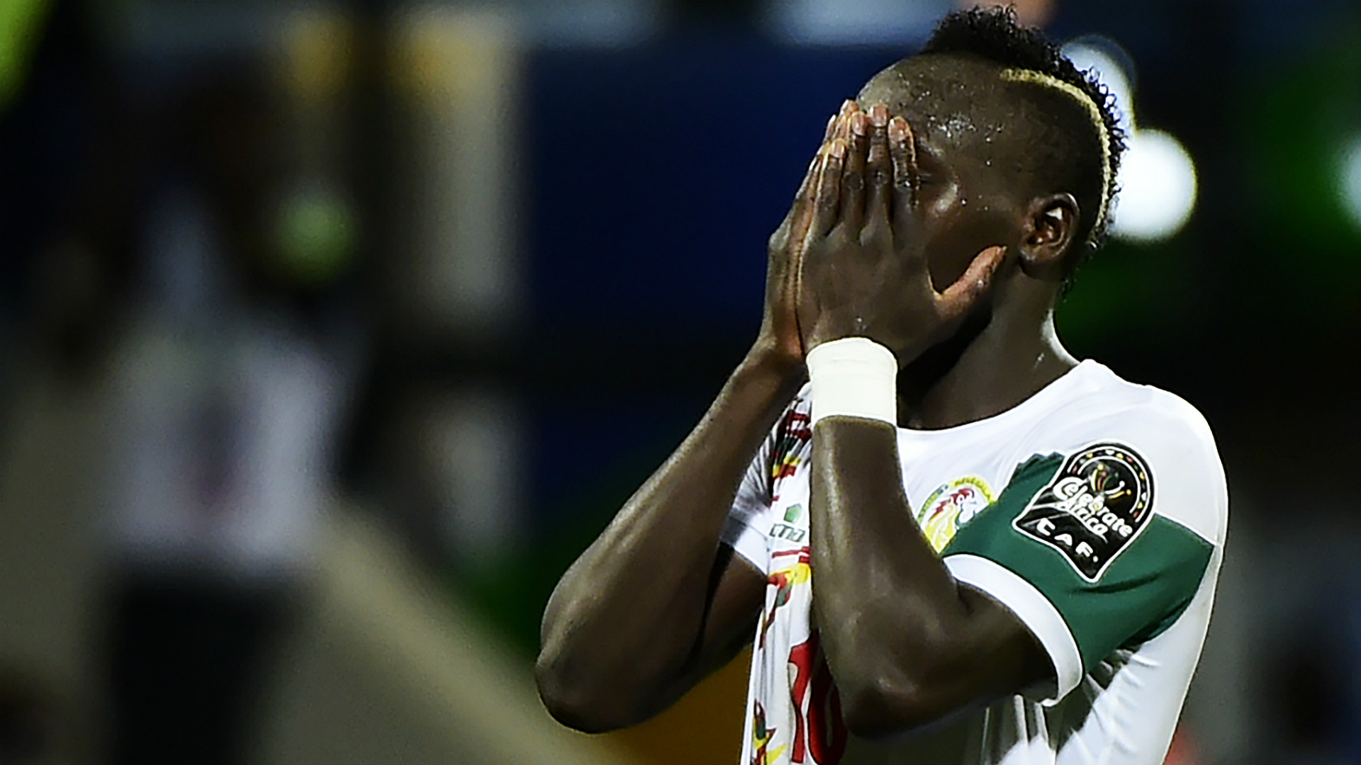 Mané está fora da Copa, confirma federação senegalesa
